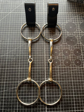 Load image into Gallery viewer, Snaffle Bit Towel Ring